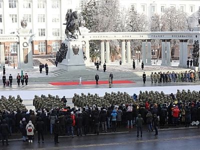 Проводы на войну. Фото: Екатерина Пиф, Каспаров.Ru